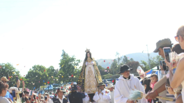 Más de un millón y medio de fieles rindieron homenaje a la Inmaculada Concepción en Chile