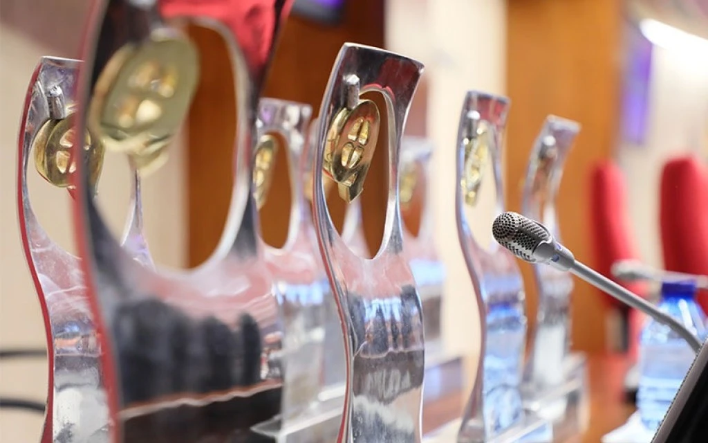 Rosalía y la película “Los domingos”, premiadas por los obispos españoles 